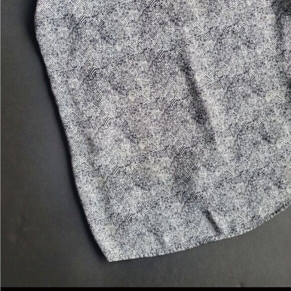 Daniel Rainn Zebra Striped Blouse - Picture 8 of 8